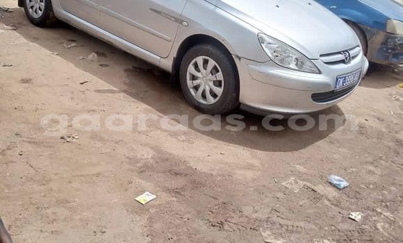 Buy Used Peugeot 307 Silver Car in Dakar in Dakar