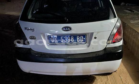 Buy Used Kia Rio White Car in Dakar in Dakar Buy Used Kia Rio White Car in Dakar in Dakar