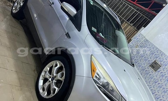 Acheter Occasion Voiture Ford Escape Noir à Dakar, Dakar Acheter Occasion Voiture Ford Escape Noir à Dakar, Dakar