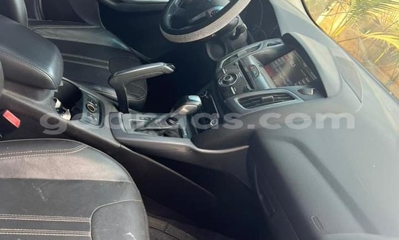 Acheter Occasion Voiture Ford Focus Blanc à Dakar, Dakar Acheter Occasion Voiture Ford Focus Blanc à Dakar, Dakar