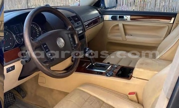 Acheter Occasion Voiture Volkswagen Touareg Bleu à Dakar, Dakar Acheter Occasion Voiture Volkswagen Touareg Bleu à Dakar, Dakar