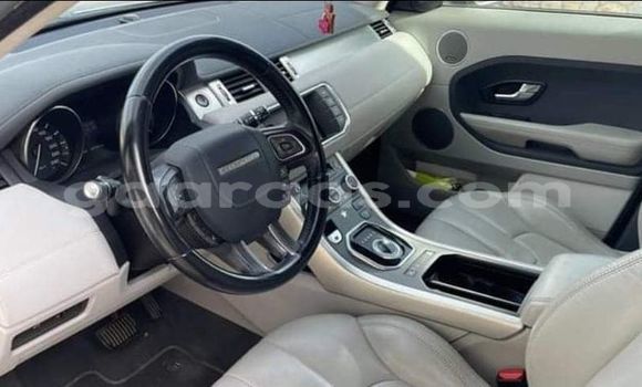 Acheter Occasion Voiture Land Rover Range Rover Evoque Gris à Dakar, Dakar Acheter Occasion Voiture Land Rover Range Rover Evoque Gris à Dakar, Dakar