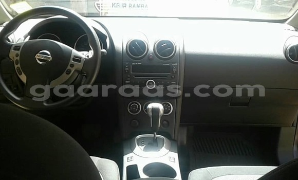 Dieundeu Occasion Nissan Rogue Silver Auto in Dakar in Dakar Dieundeu Occasion Nissan Rogue Silver Auto in Dakar in Dakar