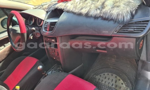 Acheter Occasion Voiture Peugeot 207 Gris à Dakar, Dakar Acheter Occasion Voiture Peugeot 207 Gris à Dakar, Dakar