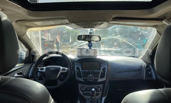 Acheter Occasion Voiture Ford Focus Blanc à Dakar, Dakar Acheter Occasion Voiture Ford Focus Blanc à Dakar, Dakar