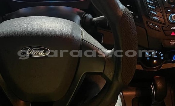 Acheter Occasion Voiture Ford Fiesta Blanc à Dakar, Dakar Acheter Occasion Voiture Ford Fiesta Blanc à Dakar, Dakar