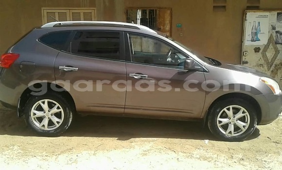 Dieundeu Occasion Nissan Rogue Silver Auto in Dakar in Dakar Dieundeu Occasion Nissan Rogue Silver Auto in Dakar in Dakar