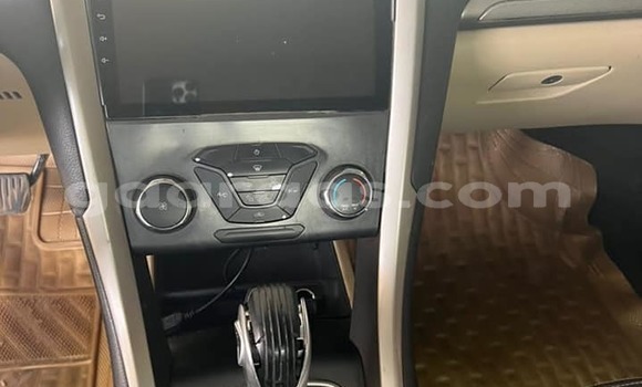 Acheter Occasion Voiture Ford Fusion Blanc à Dakar, Dakar Acheter Occasion Voiture Ford Fusion Blanc à Dakar, Dakar