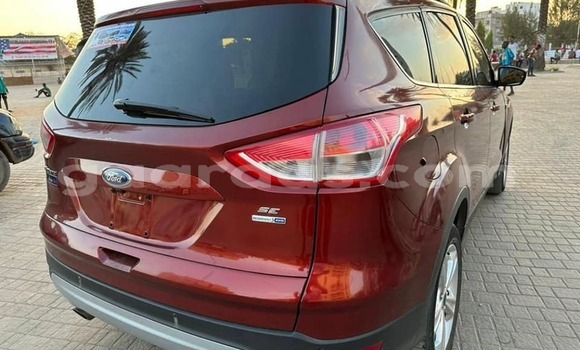 Acheter Occasion Voiture Ford Escape Rouge à Dakar, Dakar Acheter Occasion Voiture Ford Escape Rouge à Dakar, Dakar