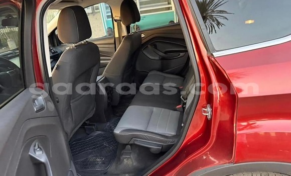 Acheter Occasion Voiture Ford Escape Rouge à Dakar, Dakar Acheter Occasion Voiture Ford Escape Rouge à Dakar, Dakar