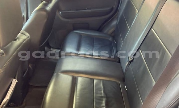 Acheter Occasion Voiture Ford Escape Noir à Dakar, Dakar Acheter Occasion Voiture Ford Escape Noir à Dakar, Dakar