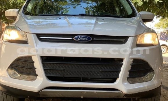 Buy Used Ford Escape Silver Car in Dakar in Dakar