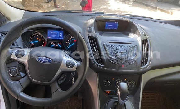 Acheter Occasion Voiture Ford Escape Gris à Dakar, Dakar Acheter Occasion Voiture Ford Escape Gris à Dakar, Dakar