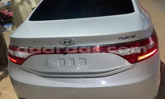 Buy Used Hyundai Grandeur Silver Car in Dakar in Dakar Buy Used Hyundai Grandeur Silver Car in Dakar in Dakar