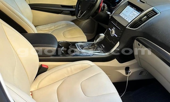 Acheter Occasion Voiture Ford Edge Noir à Dakar, Dakar Acheter Occasion Voiture Ford Edge Noir à Dakar, Dakar