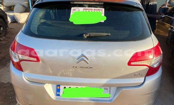 Dieundeu Occasion Citroen C4 Silver Auto in Dakar in Dakar Dieundeu Occasion Citroen C4 Silver Auto in Dakar in Dakar