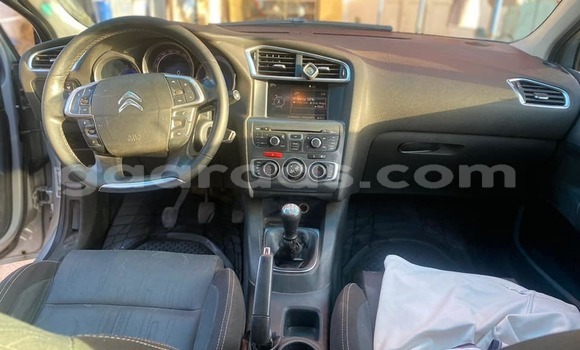 Dieundeu Occasion Citroen C4 Silver Auto in Dakar in Dakar Dieundeu Occasion Citroen C4 Silver Auto in Dakar in Dakar