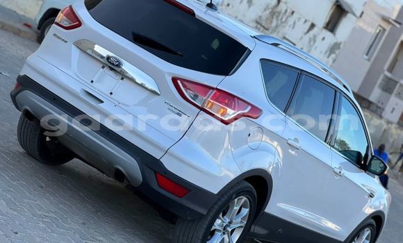 Dieundeu Occasion Ford Escape White Auto in Dakar in Dakar Dieundeu Occasion Ford Escape White Auto in Dakar in Dakar