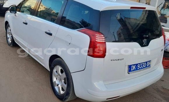 Acheter Occasion Voiture Peugeot 5008 Blanc à Dakar, Dakar