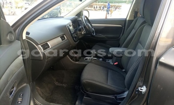 Acheter Occasion Voiture Mitsubishi Outlander Marron à Dakar, Dakar Acheter Occasion Voiture Mitsubishi Outlander Marron à Dakar, Dakar