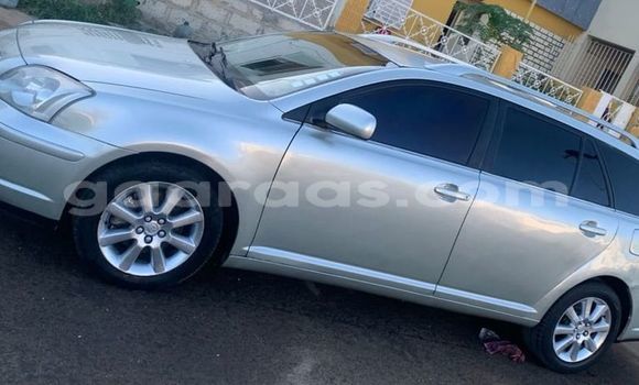 Buy Used Toyota Avensis Silver Car in Dakar in Dakar