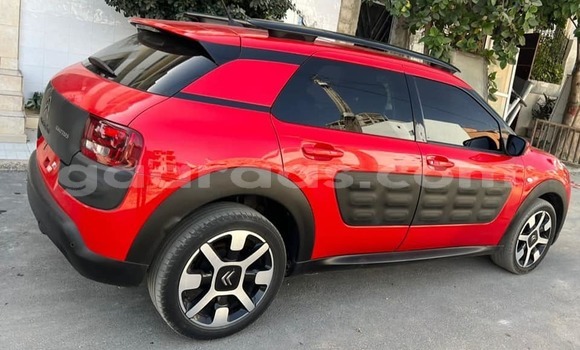 Acheter Occasion Voiture Citroen C4 Rouge à Dakar, Dakar Acheter Occasion Voiture Citroen C4 Rouge à Dakar, Dakar