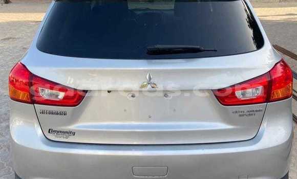 Dieundeu Occasion Mitsubishi Outlander Silver Auto in Dakar in Dakar Dieundeu Occasion Mitsubishi Outlander Silver Auto in Dakar in Dakar