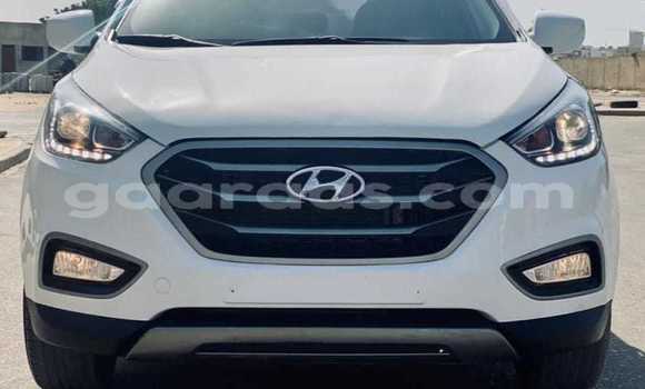 Buy Used Hyundai Tucson White Car in Dakar in Dakar Buy Used Hyundai Tucson White Car in Dakar in Dakar