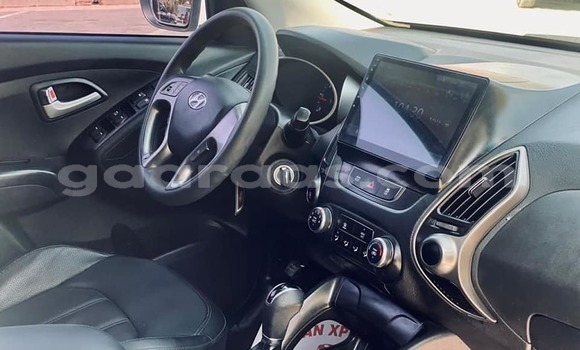 Dieundeu Occasion Hyundai Tucson White Auto in Dakar in Dakar Dieundeu Occasion Hyundai Tucson White Auto in Dakar in Dakar