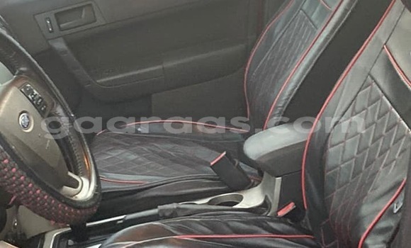 Dieundeu Occasion Ford Focus Red Auto in Dakar in Dakar Dieundeu Occasion Ford Focus Red Auto in Dakar in Dakar