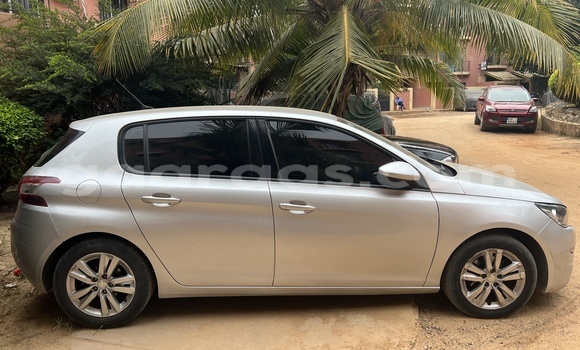 Dieundeu Occasion Peugeot 308 Silver Auto in Dakar in Dakar Dieundeu Occasion Peugeot 308 Silver Auto in Dakar in Dakar