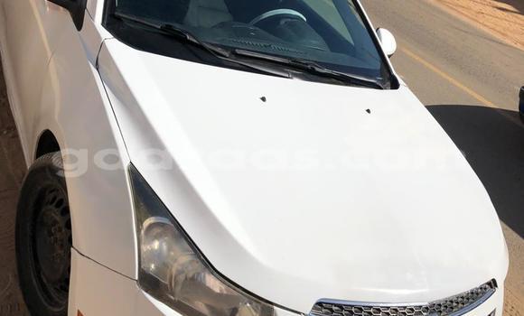 Acheter Neuf Voiture Chevrolet Cruze Blanc à Dakar, Dakar Acheter Neuf Voiture Chevrolet Cruze Blanc à Dakar, Dakar