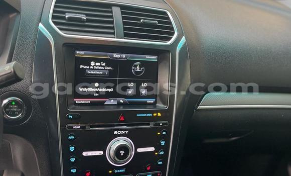 Acheter Occasion Voiture Ford Explorer Sport Trac Gris à Dakar, Dakar Acheter Occasion Voiture Ford Explorer Sport Trac Gris à Dakar, Dakar