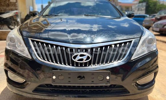 Dieundeu Occasion Hyundai Grandeur Black Auto in Dakar in Dakar Dieundeu Occasion Hyundai Grandeur Black Auto in Dakar in Dakar