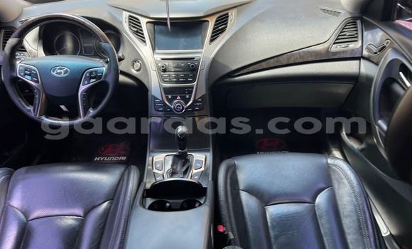 Dieundeu Occasion Hyundai Grandeur Black Auto in Dakar in Dakar Dieundeu Occasion Hyundai Grandeur Black Auto in Dakar in Dakar