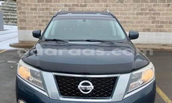 Dieundeu Occasion Nissan Pathfinder Blue Auto in Dakar in Dakar Dieundeu Occasion Nissan Pathfinder Blue Auto in Dakar in Dakar