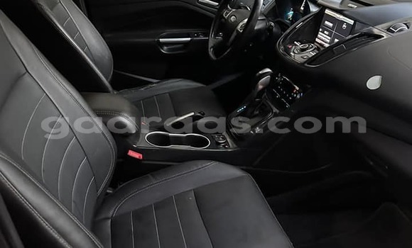 Acheter Occasion Voiture Ford Escape Rouge à Dakar, Dakar Acheter Occasion Voiture Ford Escape Rouge à Dakar, Dakar