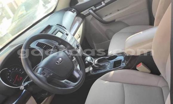 Acheter Occasion Voiture Kia Sorento Rouge à Dakar, Dakar Acheter Occasion Voiture Kia Sorento Rouge à Dakar, Dakar