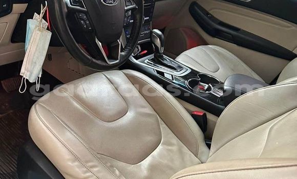 Acheter Occasion Voiture Ford Edge Noir à Dakar, Dakar Acheter Occasion Voiture Ford Edge Noir à Dakar, Dakar