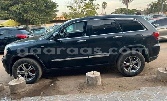 Buy Used Jeep Cherokee Black Car in Dakar in Dakar