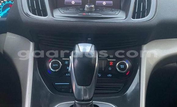 Acheter Occasion Voiture Ford Escape Vert à Dakar, Dakar Acheter Occasion Voiture Ford Escape Vert à Dakar, Dakar