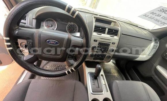 Acheter Occasion Voiture Ford Escape Gris à Dakar, Dakar Acheter Occasion Voiture Ford Escape Gris à Dakar, Dakar