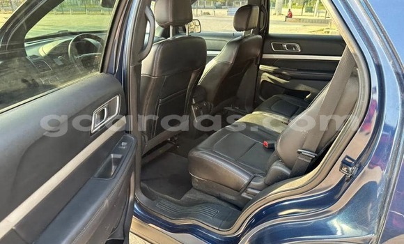 Acheter Occasion Voiture Ford Explorer Bleu à Dakar, Dakar Acheter Occasion Voiture Ford Explorer Bleu à Dakar, Dakar