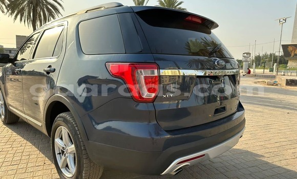 Acheter Occasion Voiture Ford Explorer Bleu à Dakar, Dakar Acheter Occasion Voiture Ford Explorer Bleu à Dakar, Dakar