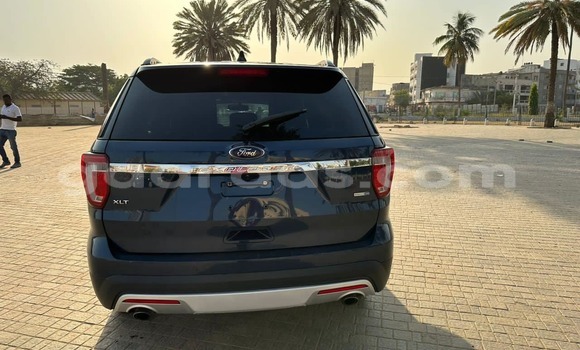 Acheter Occasion Voiture Ford Explorer Bleu à Dakar, Dakar Acheter Occasion Voiture Ford Explorer Bleu à Dakar, Dakar