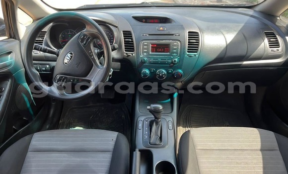 Acheter Occasion Voiture Kia Forte Noir à Dakar, Dakar Acheter Occasion Voiture Kia Forte Noir à Dakar, Dakar