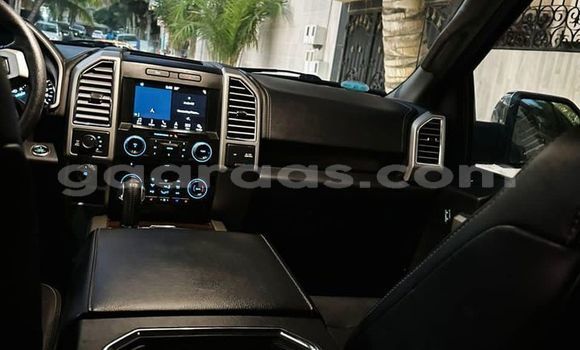 Acheter Occasion Voiture Ford F–150 Gris à Dakar, Dakar Acheter Occasion Voiture Ford F–150 Gris à Dakar, Dakar