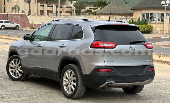 Acheter Occasion Voiture Jeep Cherokee Gris à Dakar, Dakar Acheter Occasion Voiture Jeep Cherokee Gris à Dakar, Dakar