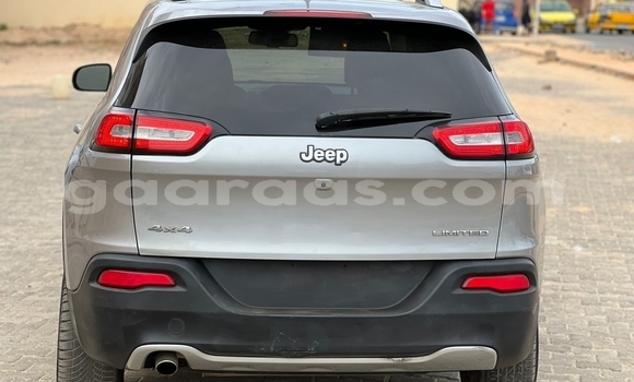 Acheter Occasion Voiture Jeep Cherokee Gris à Dakar, Dakar Acheter Occasion Voiture Jeep Cherokee Gris à Dakar, Dakar