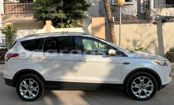 Acheter Occasion Voiture Ford Escape Blanc à Dakar, Dakar